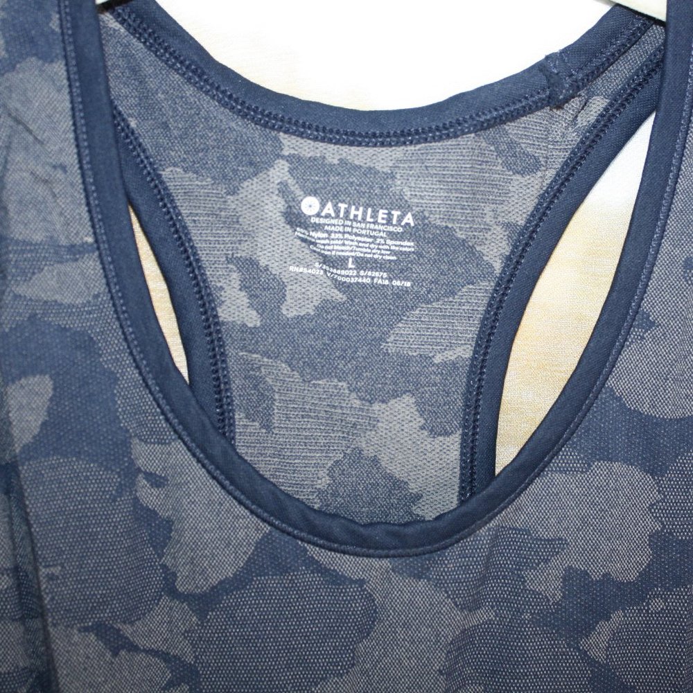 Athleta Camo Racerback Tank 🌵Large - Picture 4 of 4